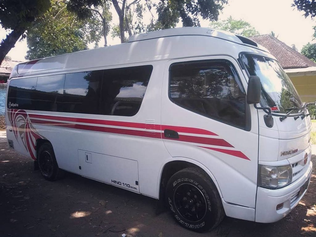 Hallo Bos?

Butuh transport Open Trip Banyuwangi?

Butuh antar je...